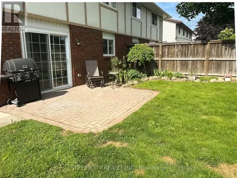 2623 Kaymar Crescent Sarnia ON N0N 1C0