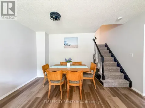 2623 Kaymar Crescent Sarnia ON N0N 1C0