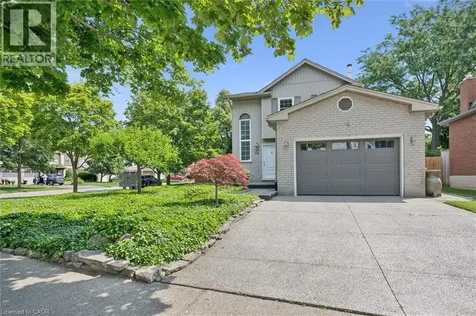 16 Manitoulin Crescent Kitchener ON N2A 3J4