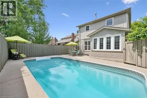 16 Manitoulin Crescent Kitchener ON N2A 3J4