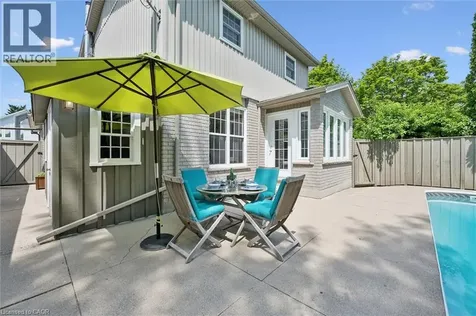 16 Manitoulin Crescent Kitchener ON N2A 3J4