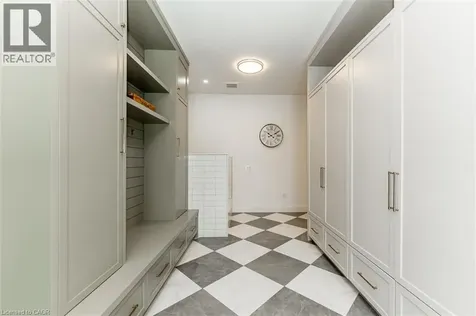 11 Glen Eagle Court Huntsville ON P1H 1B1