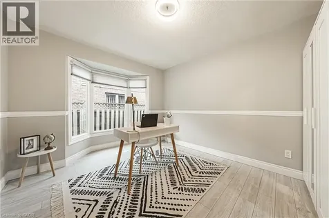 39 Parkwood Crescent Hamilton ON L8V 4Z9