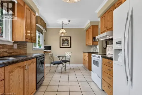409 Mohawk Road West Hamilton ON L9C 1W5