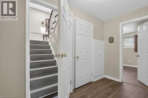 409 Mohawk Road West Hamilton ON L9C 1W5