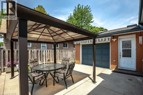 409 Mohawk Road West Hamilton ON L9C 1W5