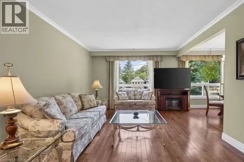409 Mohawk Road West Hamilton ON L9C 1W5