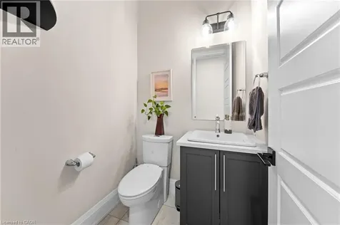 130 Pondcliffe Drive Kitchener ON N2R 0M4