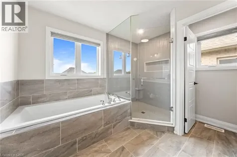 130 Pondcliffe Drive Kitchener ON N2R 0M4