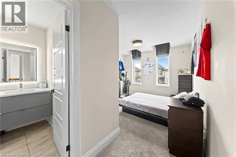 130 Pondcliffe Drive Kitchener ON N2R 0M4
