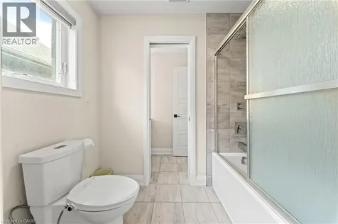 130 Pondcliffe Drive Kitchener ON N2R 0M4