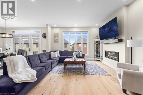 130 Pondcliffe Drive Kitchener ON N2R 0M4