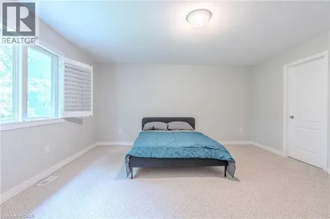 441 Stonehenge Drive Ancaster ON L9K 0B1