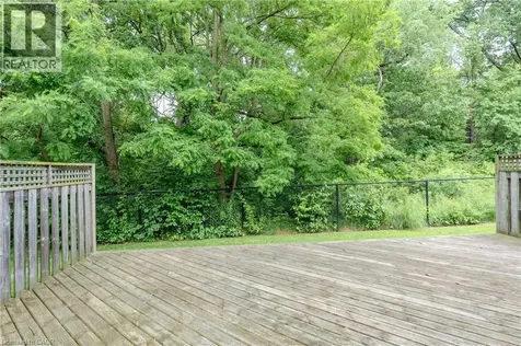 441 Stonehenge Drive Ancaster ON L9K 0B1