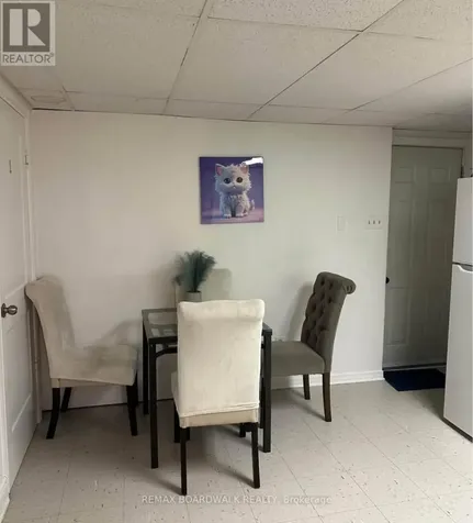 2241 Trim Road Ottawa ON K4A 3R2