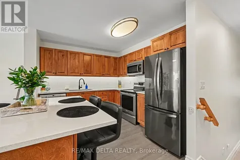 145 Marrissa Avenue Ottawa ON K1J 0A4