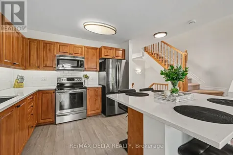 145 Marrissa Avenue Ottawa ON K1J 0A4