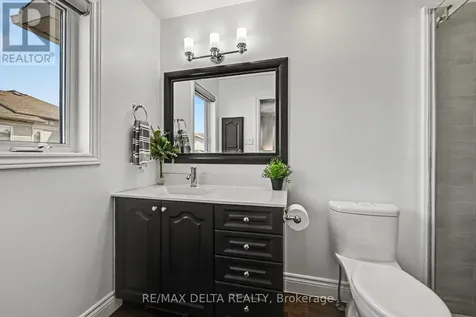 145 Marrissa Avenue Ottawa ON K1J 0A4
