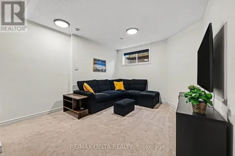 145 Marrissa Avenue Ottawa ON K1J 0A4