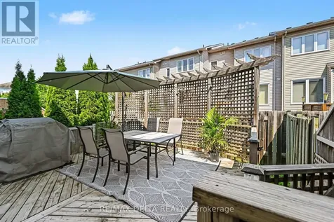145 Marrissa Avenue Ottawa ON K1J 0A4