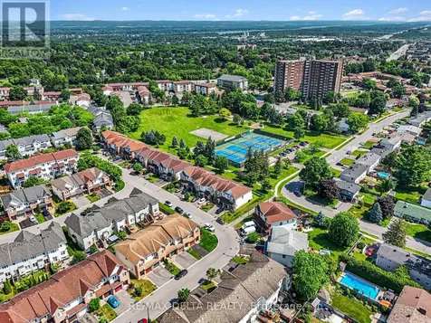 145 Marrissa Avenue Ottawa ON K1J 0A4