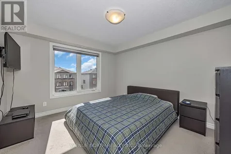 135 Bluestone Private Ottawa ON K4A 0X7