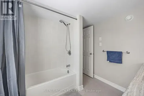 135 Bluestone Private Ottawa ON K4A 0X7