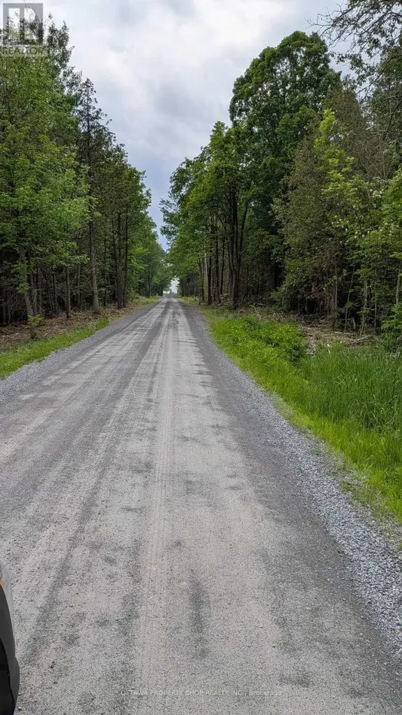 7262 Stone School Road Ottawa ON K4P 1M3