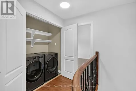 31 Fanterra Way Ottawa ON K1T 3Y7