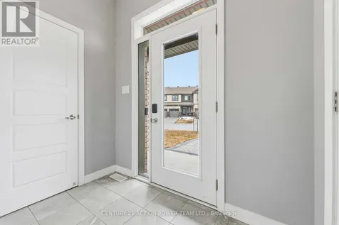2195 Winsome Terrace Ottawa ON K4A 5M9