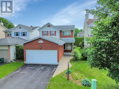 90 Moresby Drive Ottawa ON K2M 2J6