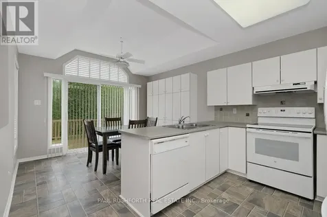 90 Moresby Drive Ottawa ON K2M 2J6