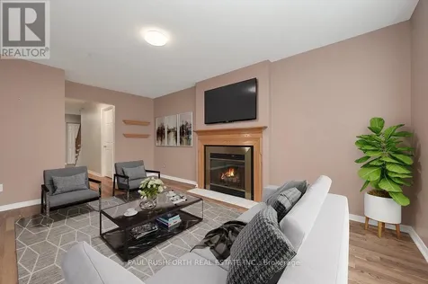 90 Moresby Drive Ottawa ON K2M 2J6
