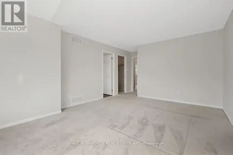 90 Moresby Drive Ottawa ON K2M 2J6
