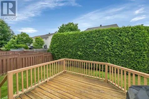 90 Moresby Drive Ottawa ON K2M 2J6