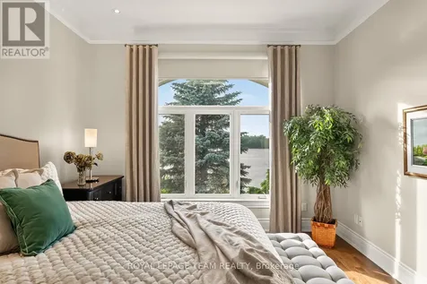 6361 Radisson Way Ottawa ON K1C 2Z9