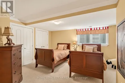 6361 Radisson Way Ottawa ON K1C 2Z9