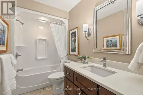 6361 Radisson Way Ottawa ON K1C 2Z9