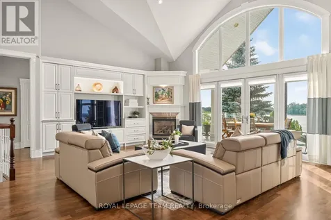 6361 Radisson Way Ottawa ON K1C 2Z9