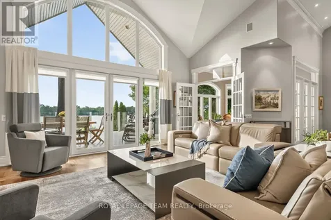 6361 Radisson Way Ottawa ON K1C 2Z9