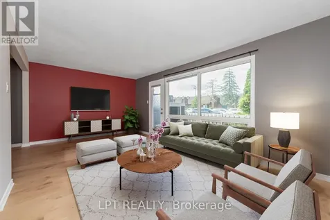 2286 Cotters Crescent Ottawa ON K1V 8Y6