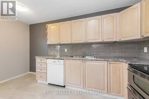 2286 Cotters Crescent Ottawa ON K1V 8Y6