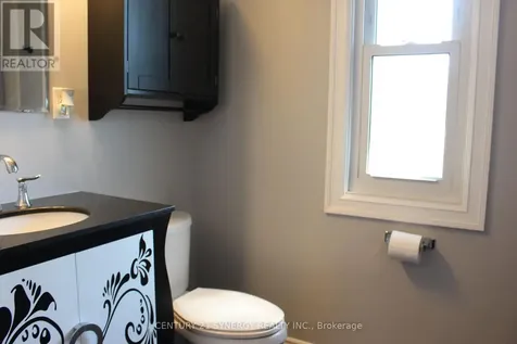 241 Wilfred Crescent Arnprior ON K7S 2W8