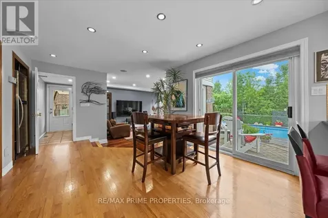 800 Fairwinds Terrace Ottawa ON K1C 2X6
