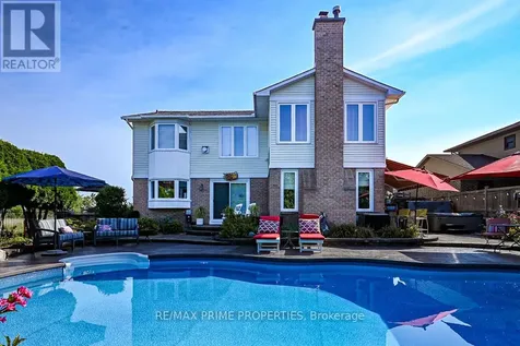 800 Fairwinds Terrace Ottawa ON K1C 2X6