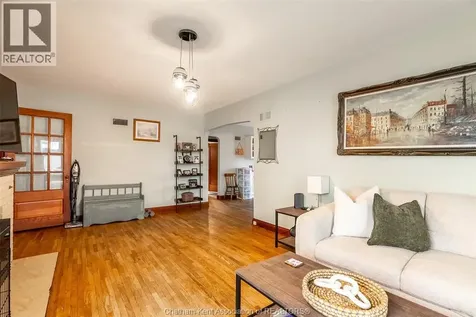 30 Marlborough Street South Blenheim ON N0P 1A0