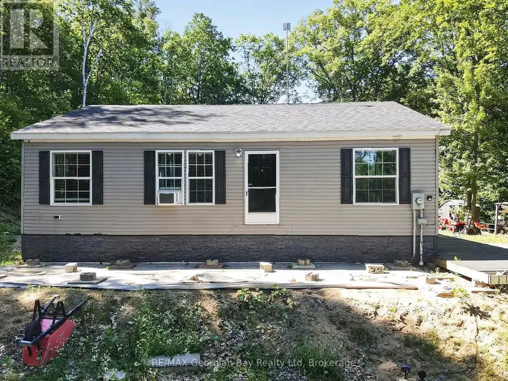 927 Vindin Street Midland ON L4R 4L9