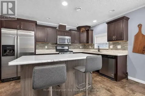 927 Vindin Street Midland ON L4R 4L9