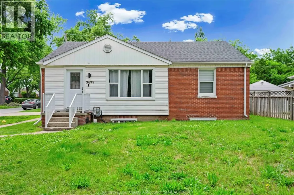 3495 Longfellow Avenue Windsor ON N9E 2L8