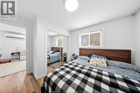 3495 Longfellow Avenue Windsor ON N9E 2L8